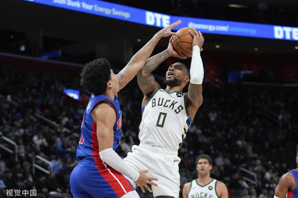 自信地做出 自信地做出